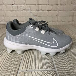 Nike Hyperdiamond 4 Pro Molded Softball Cleats Women’s 7.5 Gray DC8990-012 New